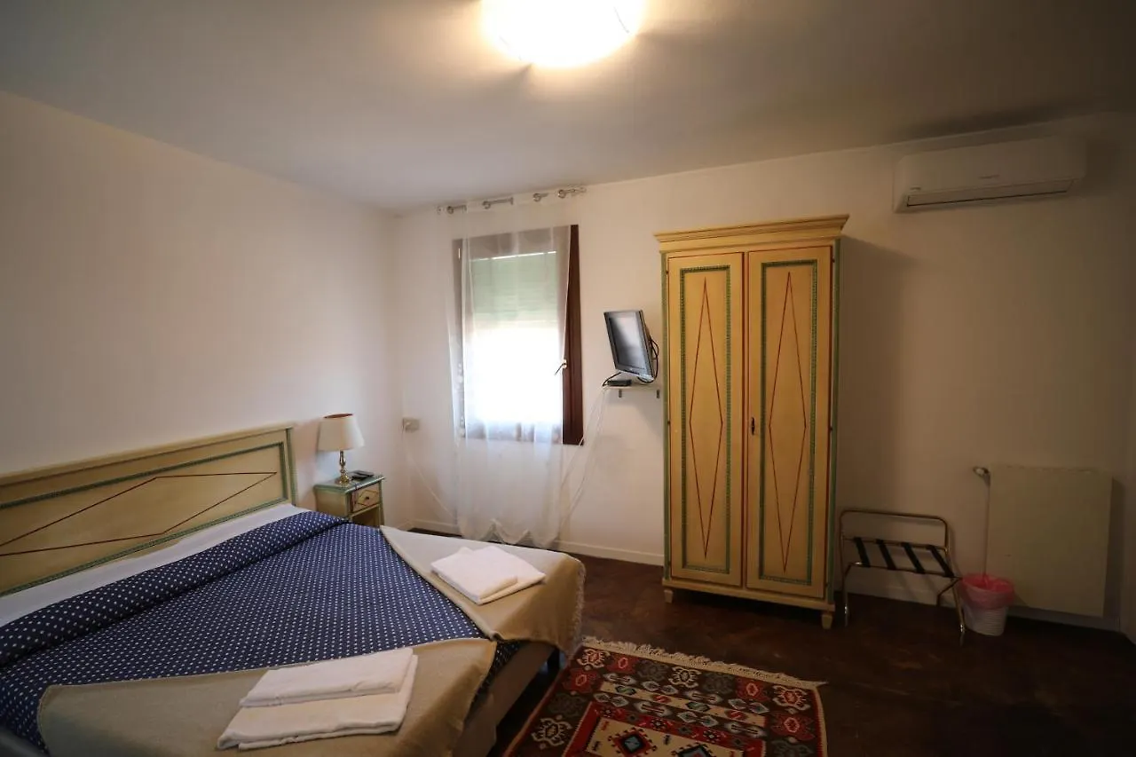 Lovely Apartment In Βενετία 3*,  Ιταλία
