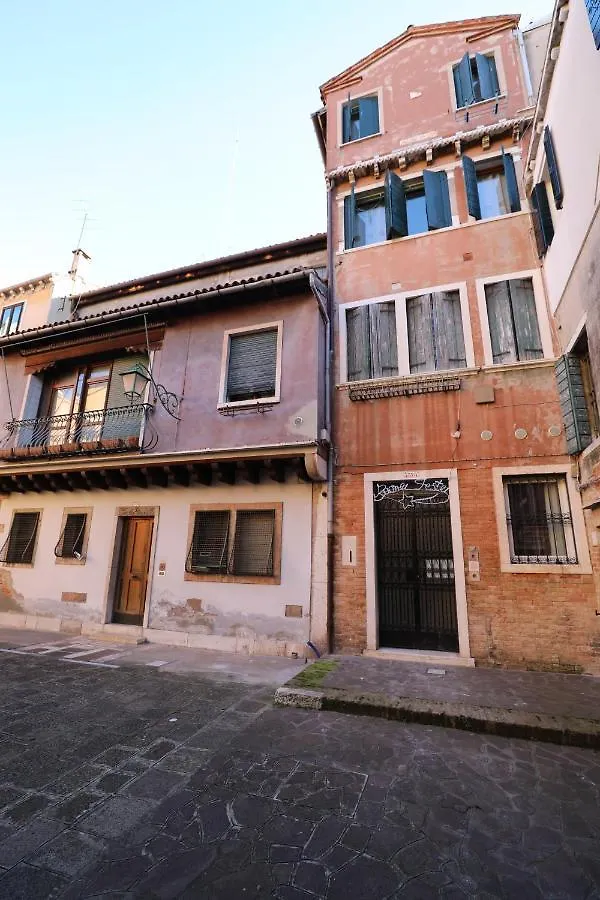 Lovely Apartment In Venise Maison d'hôtes