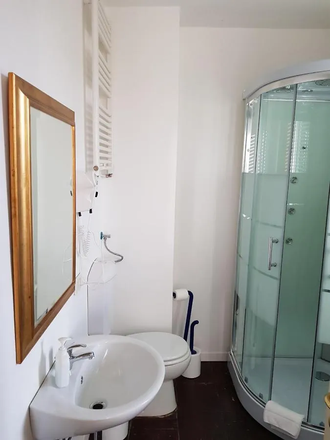 Πανσιόν Lovely Apartment In Βενετία