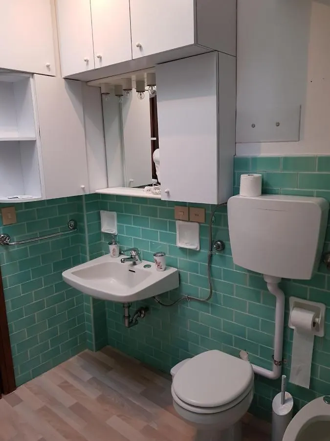 Lovely Apartment In Βενετία Ιταλία