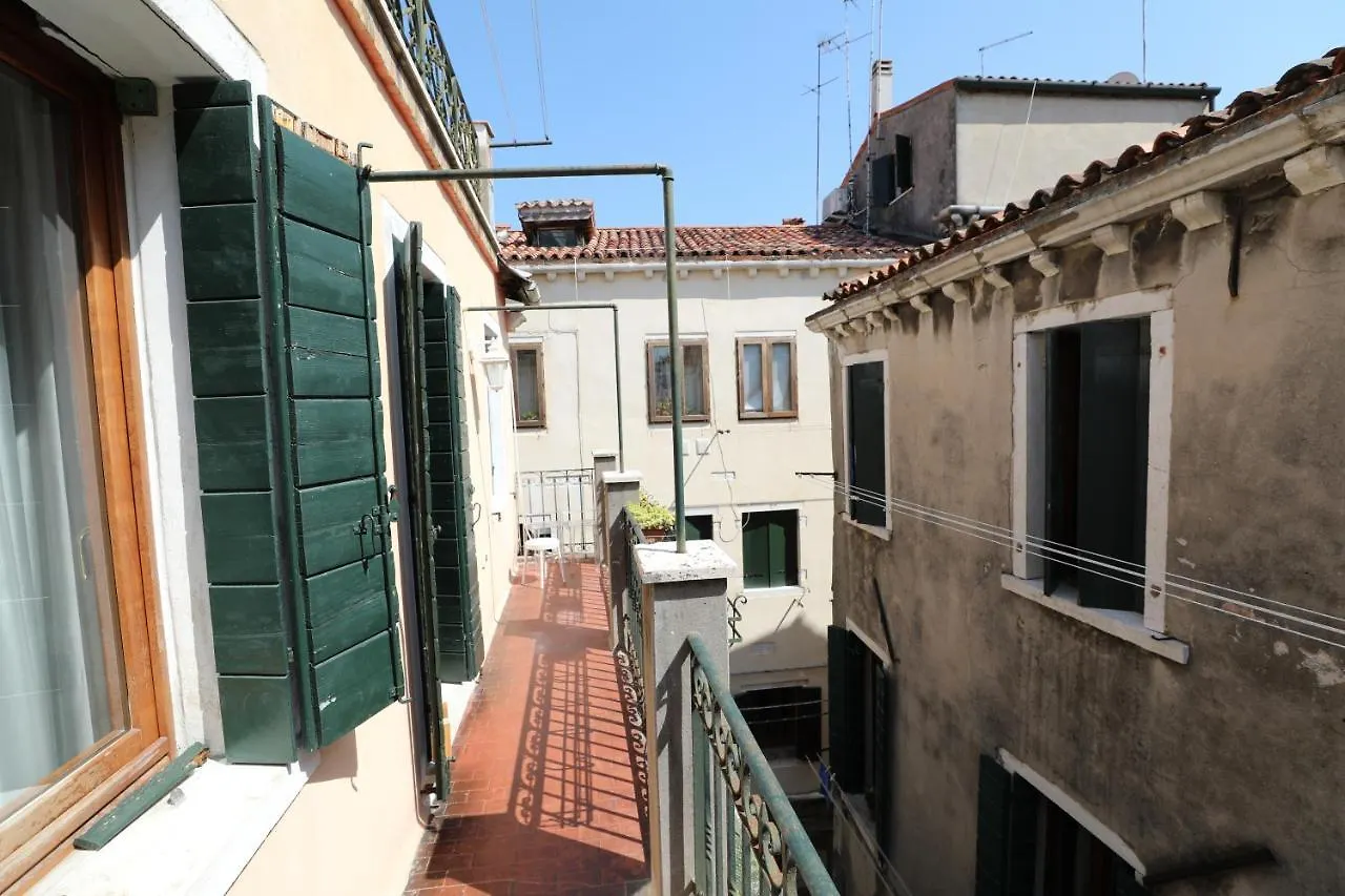 Maison d'hôtes Lovely Apartment In Venise